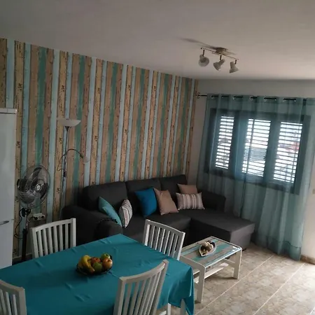 Casa Corina. Primera Linea De Mar Semesterbostad